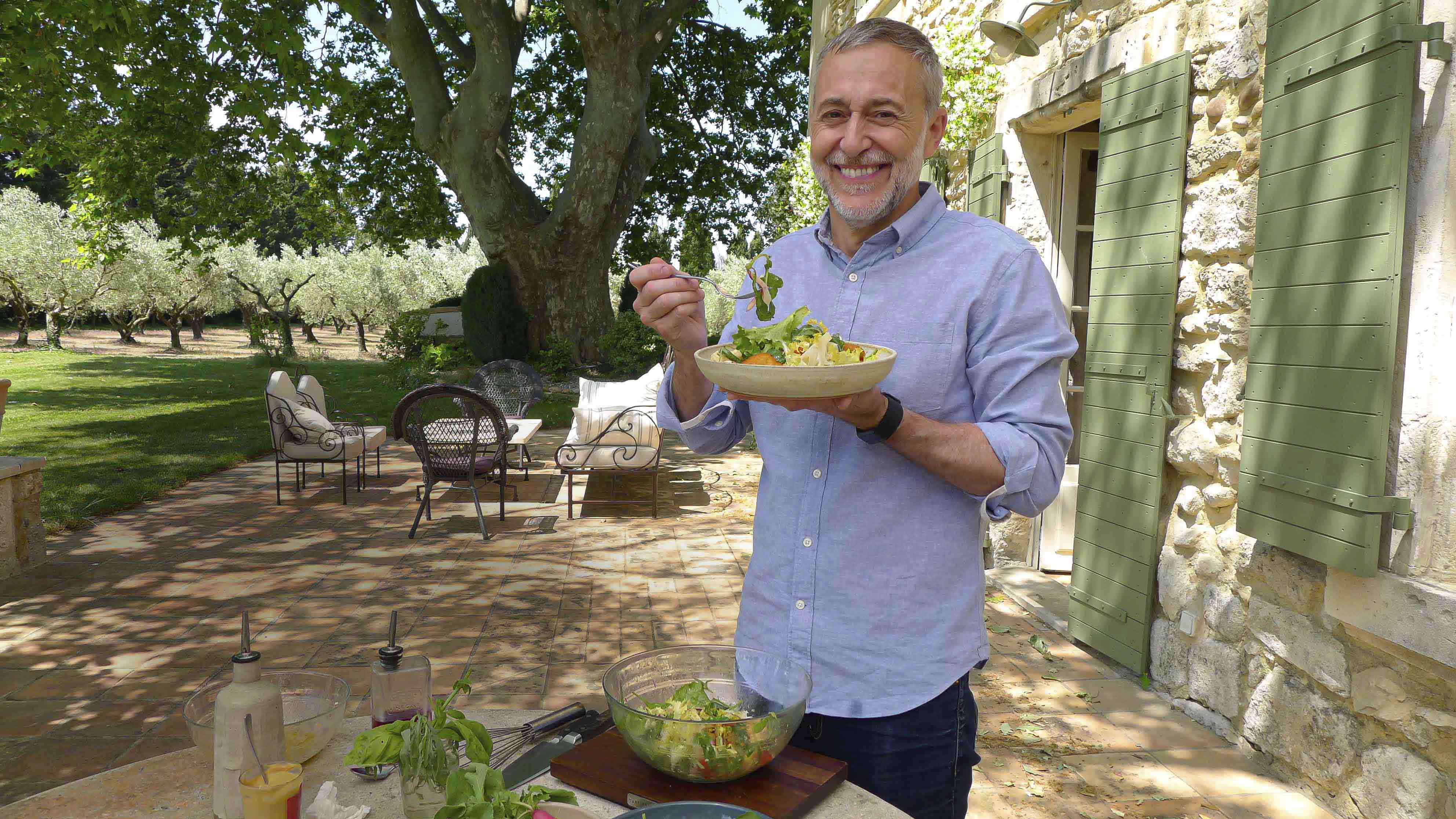 Michel Roux serves up tasty tips for eating on holiday in France