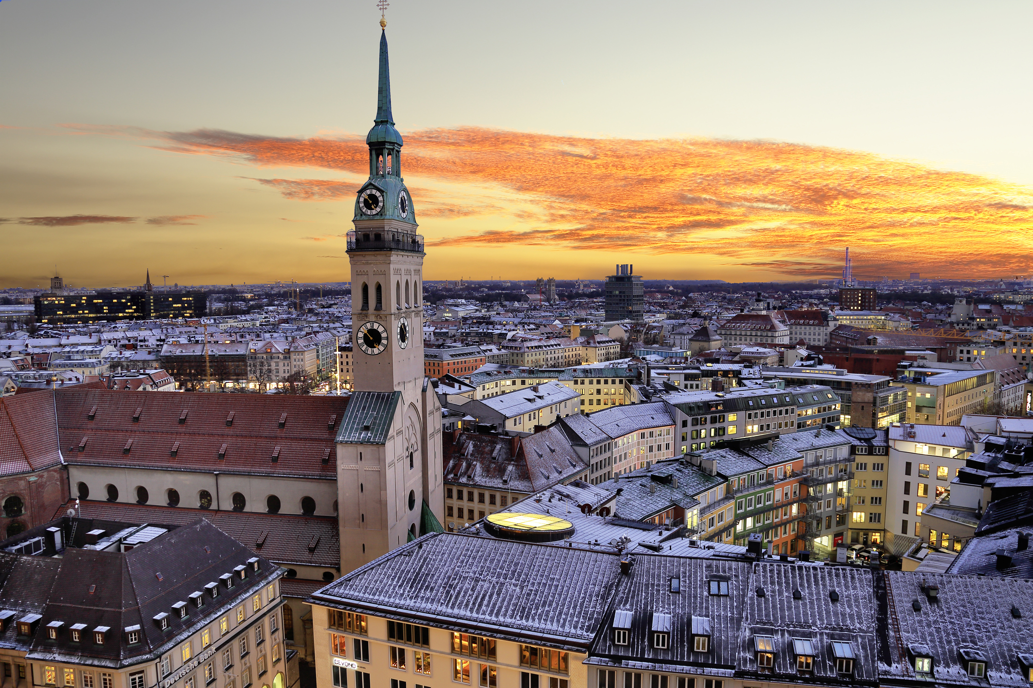 Мюнхен время. Германия Бавария Мюнхен. Город Мюнхен München. Город Мюних в Германии. Мюнхен столица Баварии.